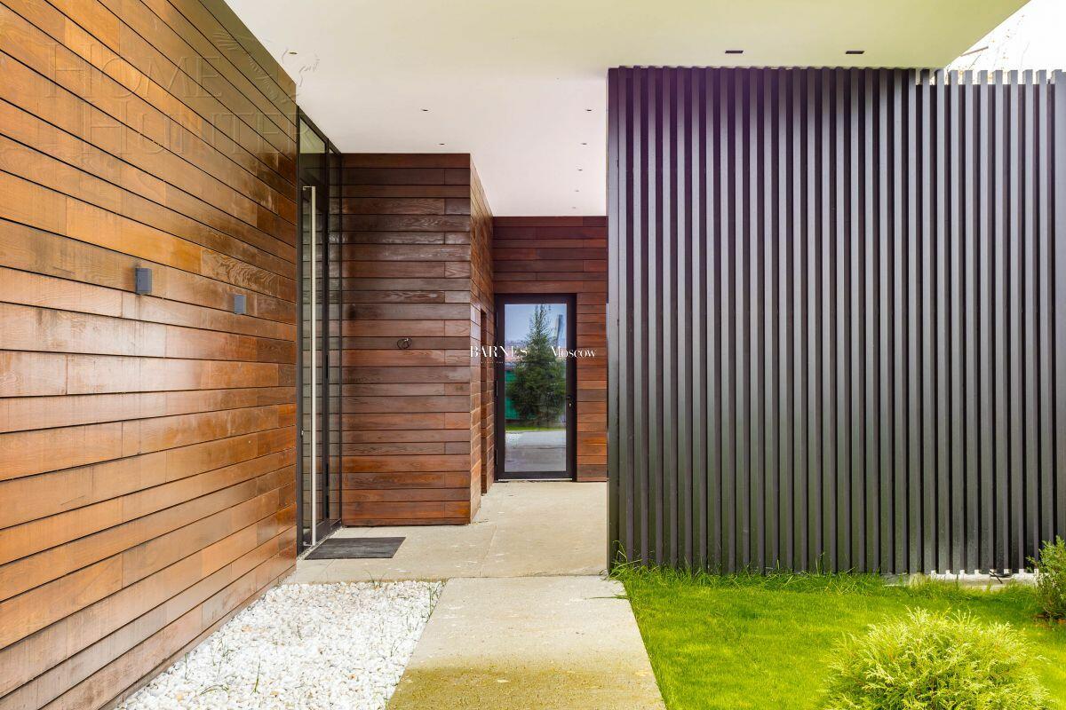 2-этажный коттедж 650 м² без отделки