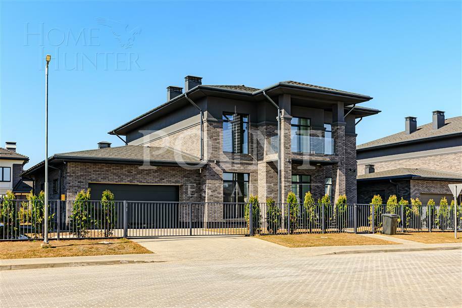 2-этажный коттедж 324 м² с отделкой