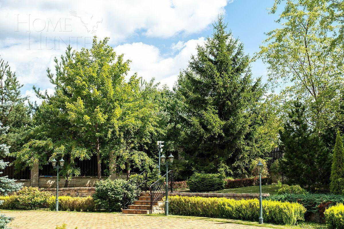 2-этажный коттедж 1 624 м² с отделкой