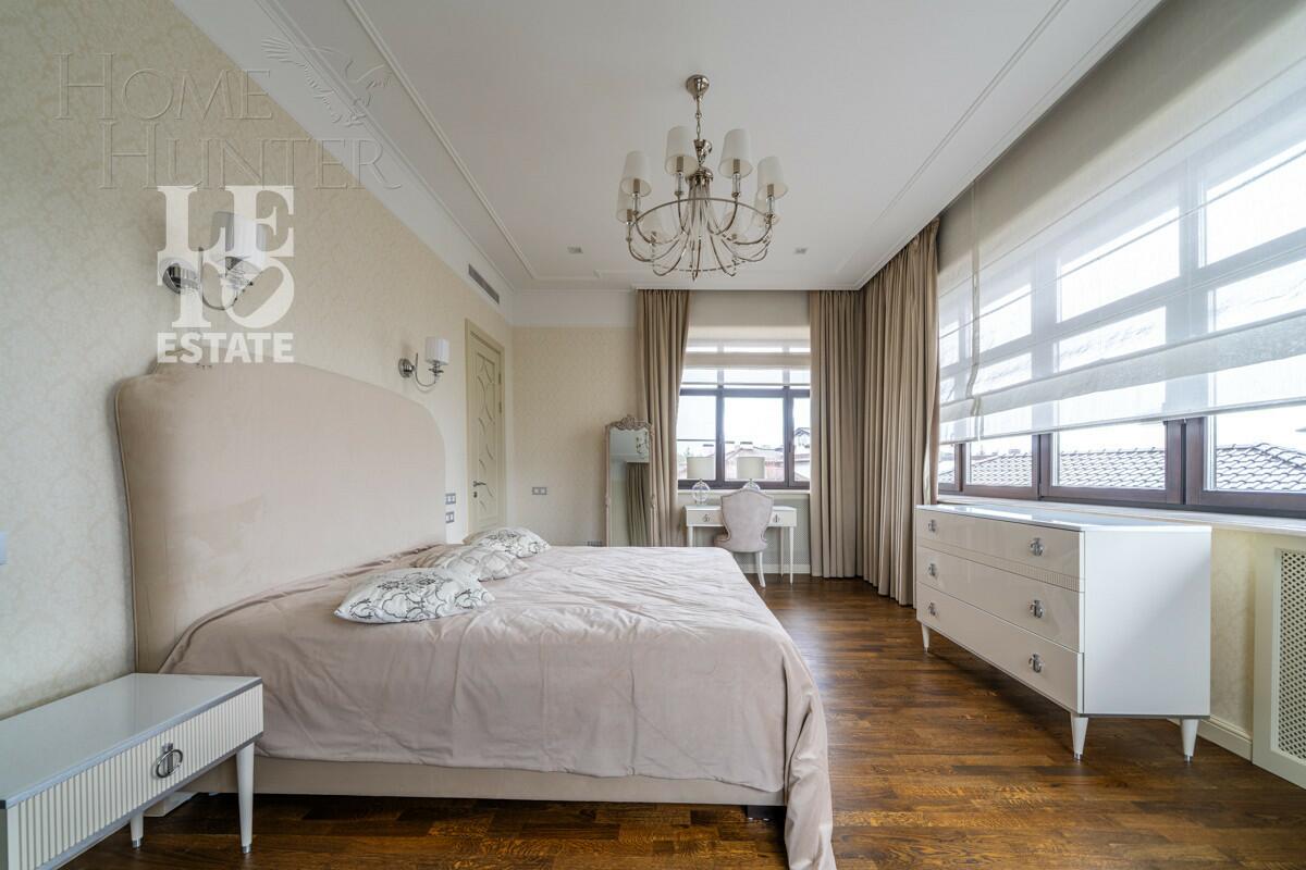 2-этажный коттедж 650 м² с отделкой