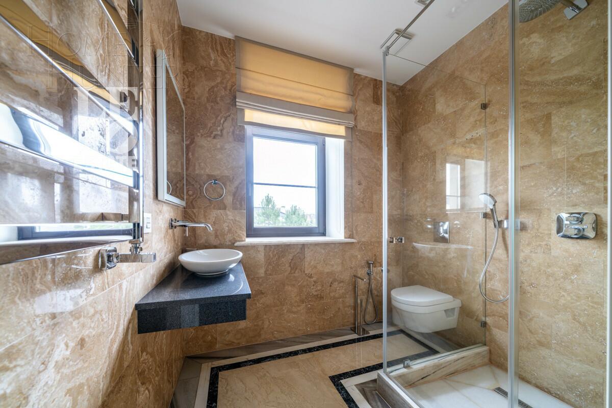 2-этажный коттедж 650 м² с отделкой