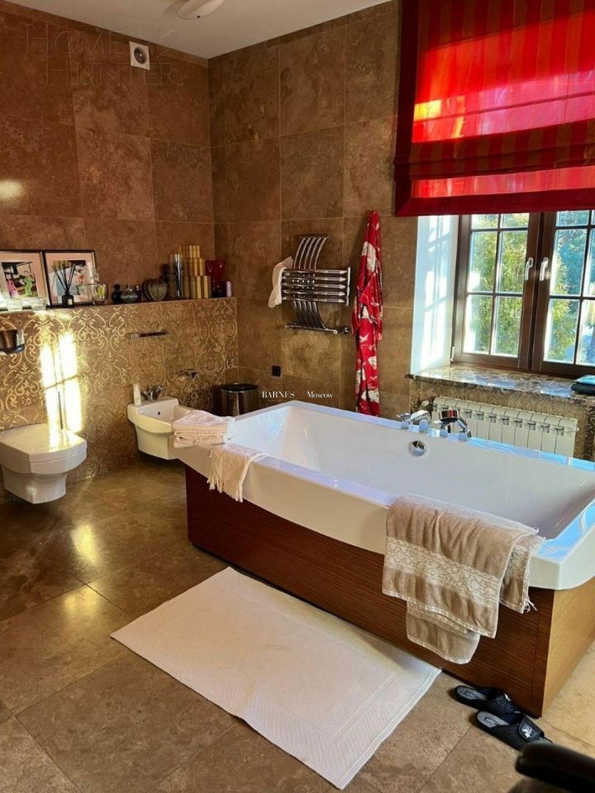 2-этажный коттедж 690 м² с отделкой