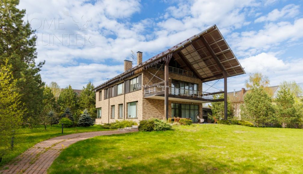 2-этажный коттедж 500 м² с отделкой