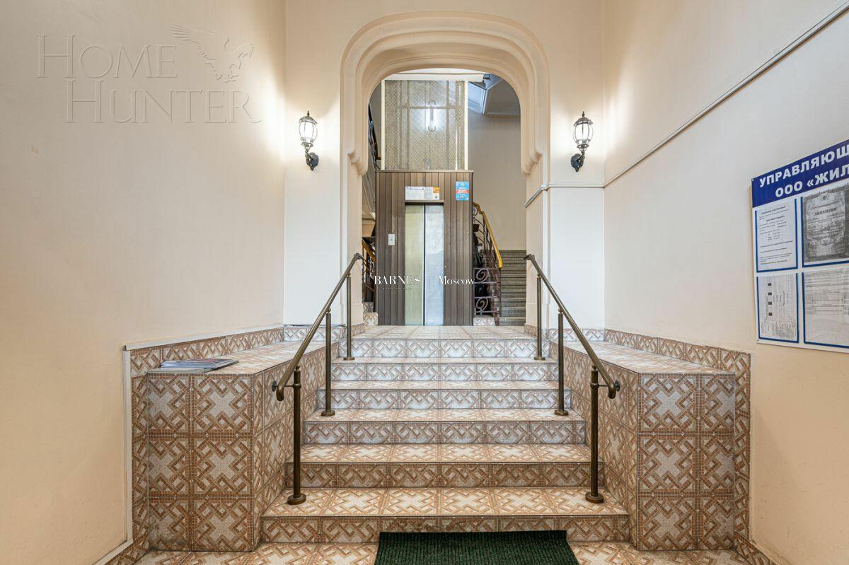 3-УРОВНЕВЫЙ ПЕНТХАУС С ОТДЕЛКОЙ 350 М² НА 7 ЭТАЖЕ