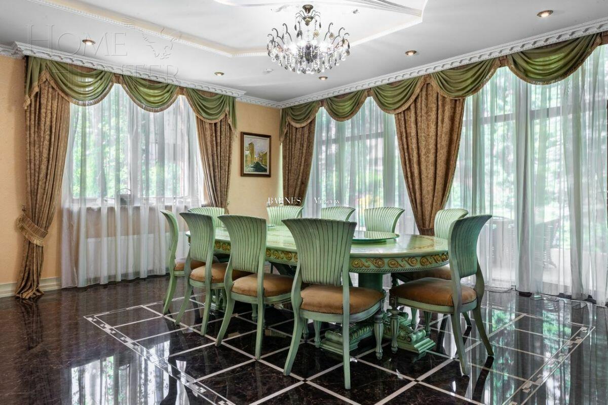 2-этажный коттедж 700 м² с отделкой