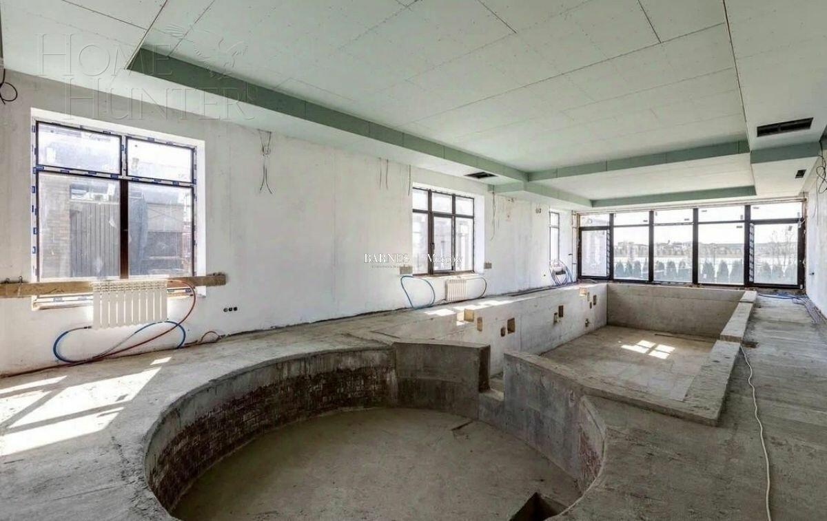 2-этажный коттедж 1 034 м² без отделки