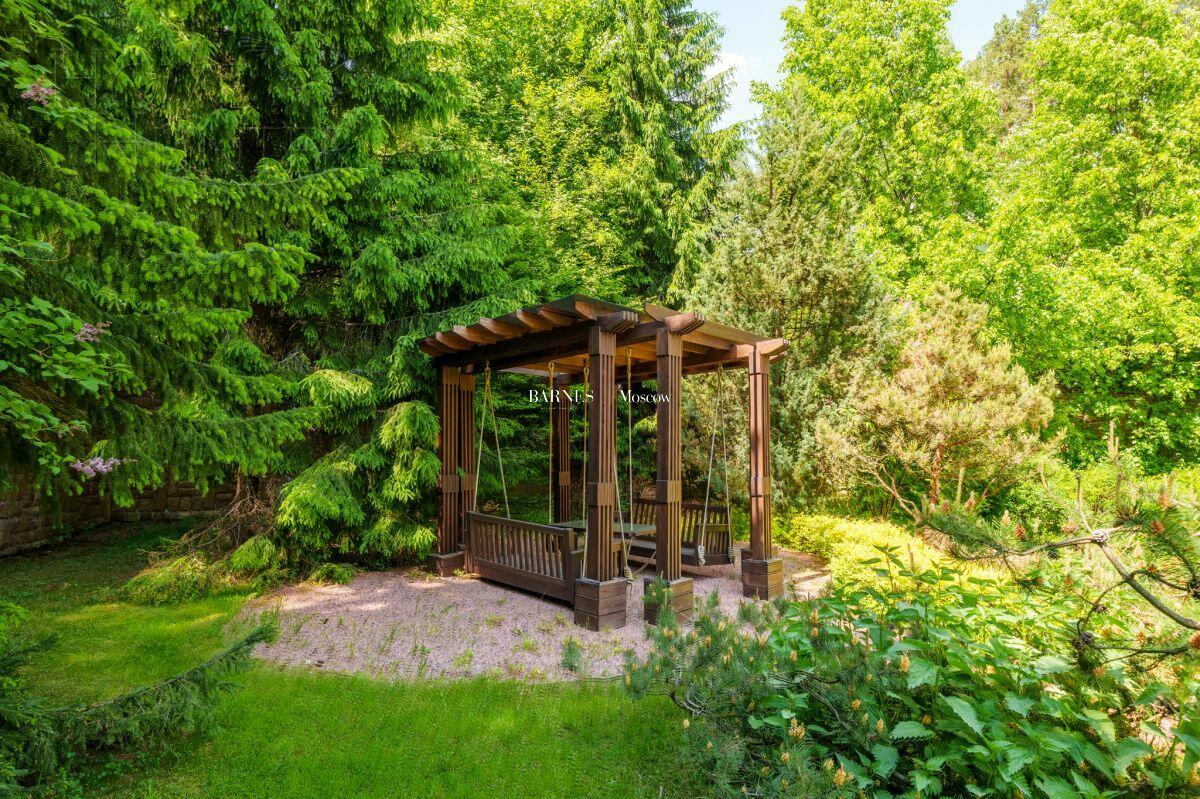 2-этажный коттедж 761 м² с отделкой