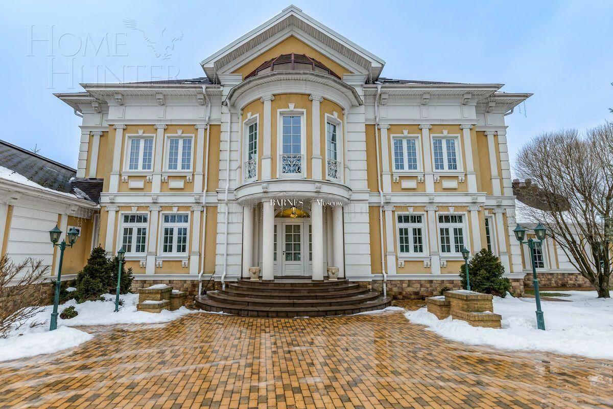 2-этажный коттедж 1 624 м² с отделкой