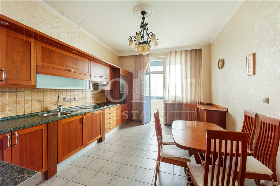 5-КОМН. КВАРТИРА С ОТДЕЛКОЙ 240 М² НА 14 ЭТАЖЕ