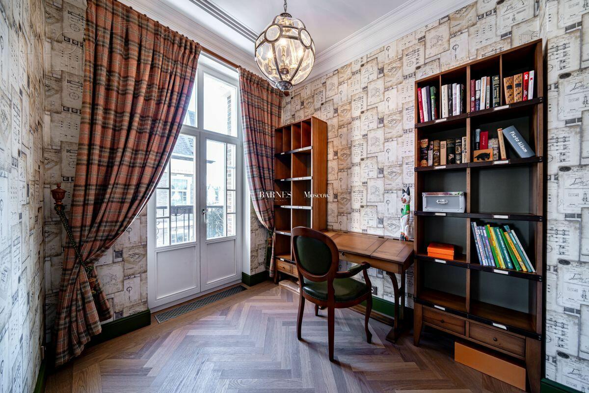 2-этажный таунхаус 420 м² с отделкой