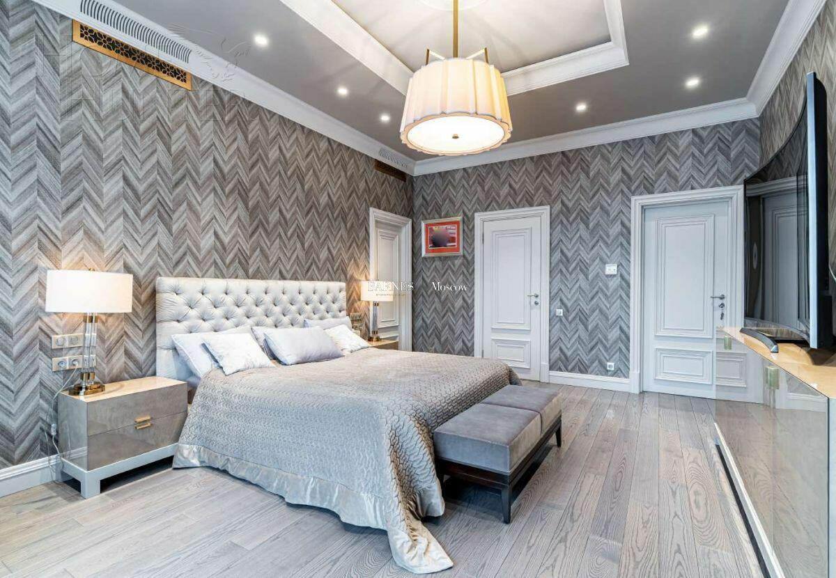 2-этажный коттедж 1 500 м² с отделкой