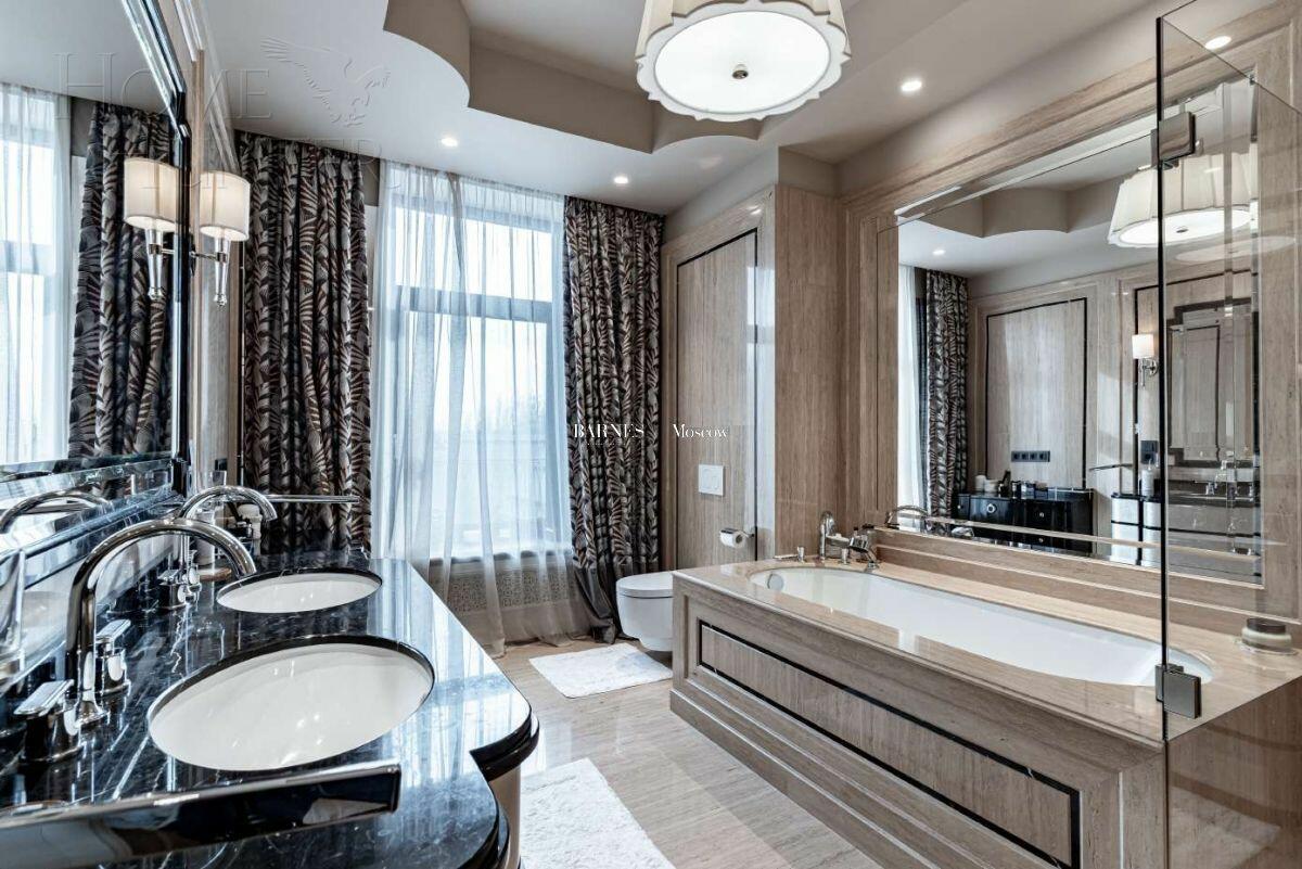 2-этажный коттедж 1 500 м² с отделкой