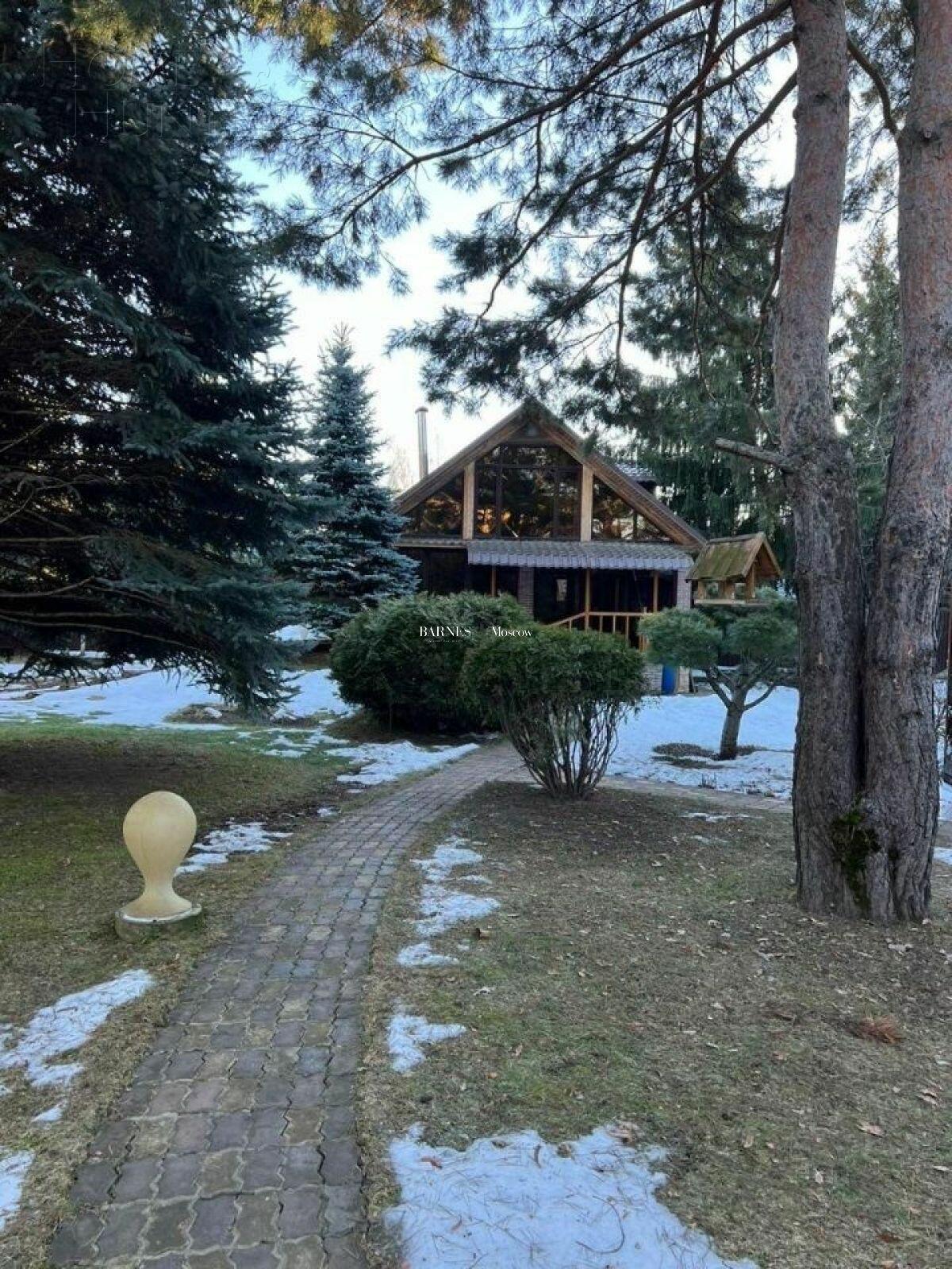 2-этажный коттедж 690 м² с отделкой