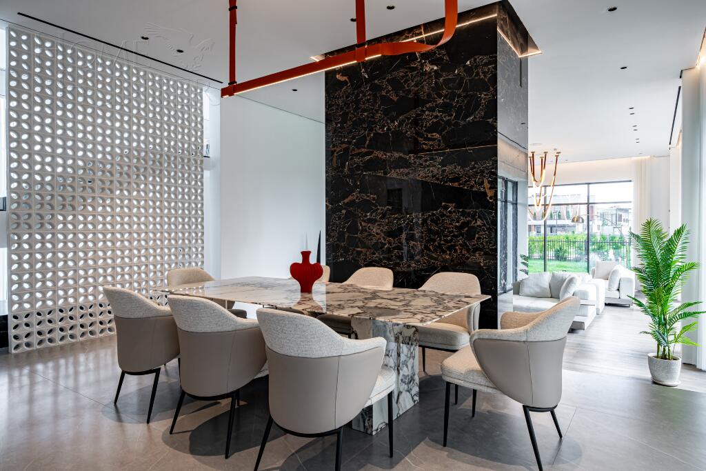 2-этажный коттедж 698 м² с отделкой