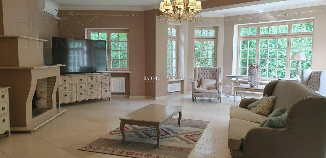2-этажный коттедж 550 м² с отделкой