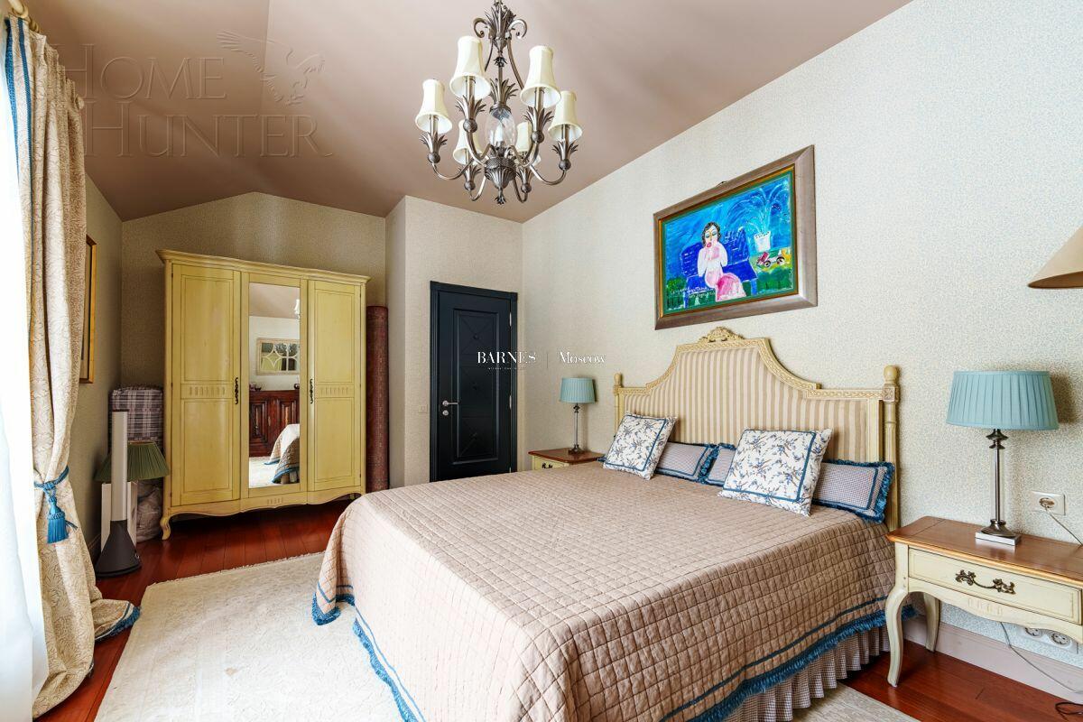 2-этажный коттедж 761 м² с отделкой