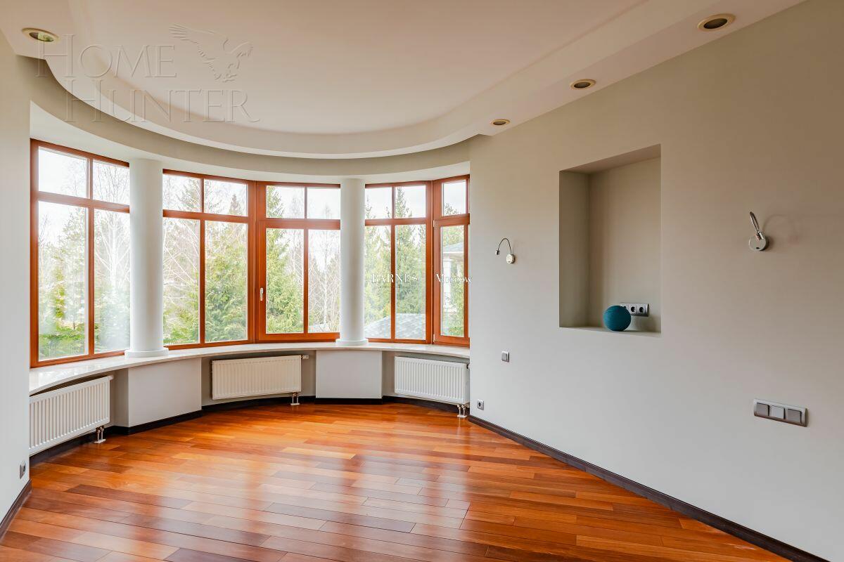 2-этажный коттедж 402.8 м² с отделкой