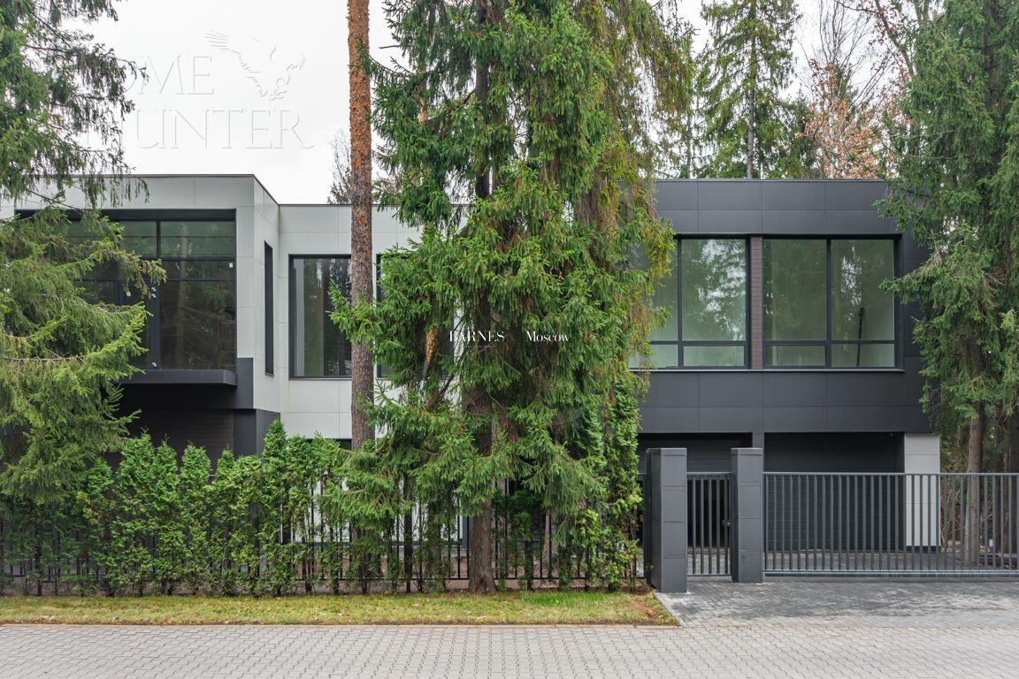 2-этажный коттедж 1 050 м² без отделки