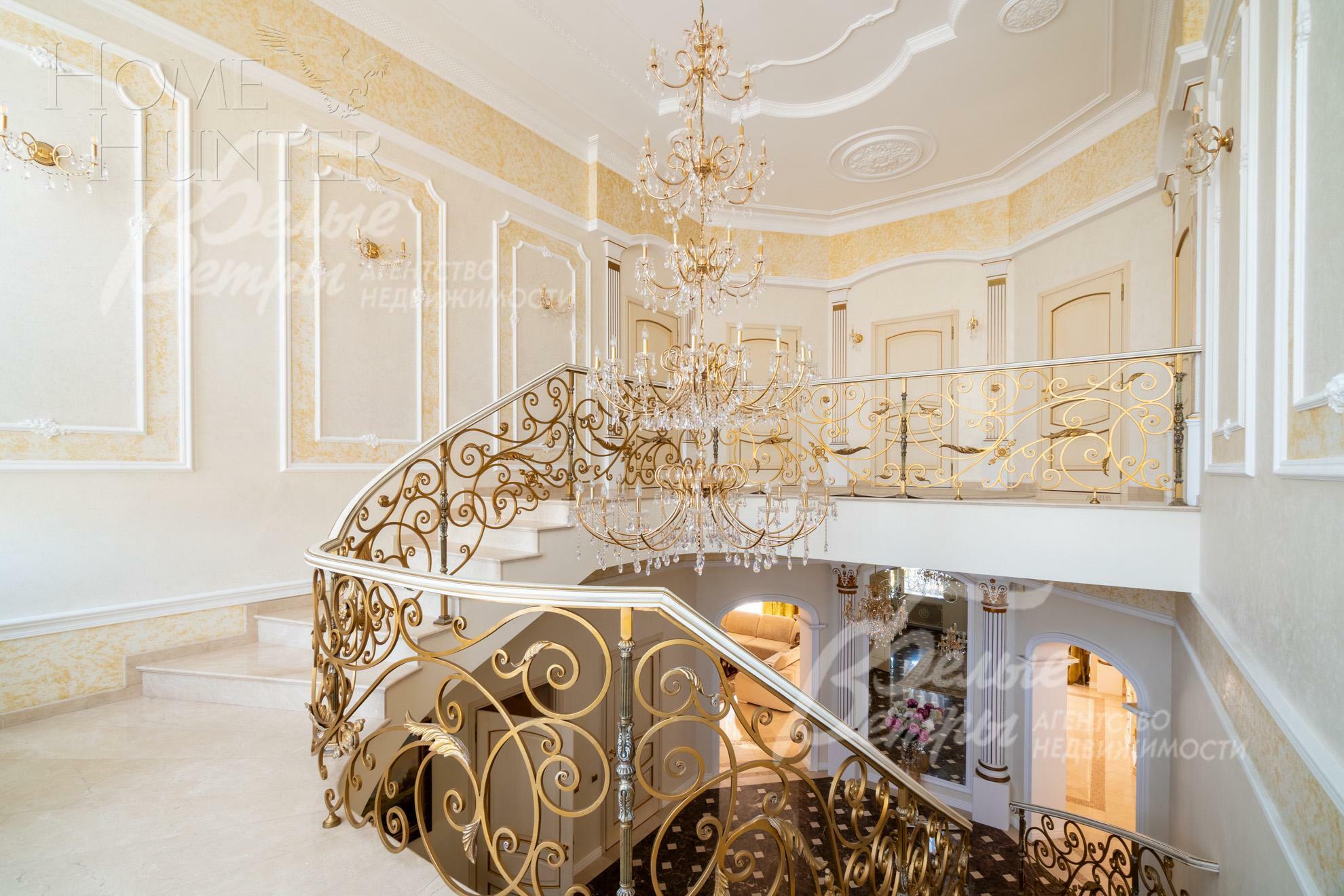 2-этажный коттедж 918 м² с отделкой