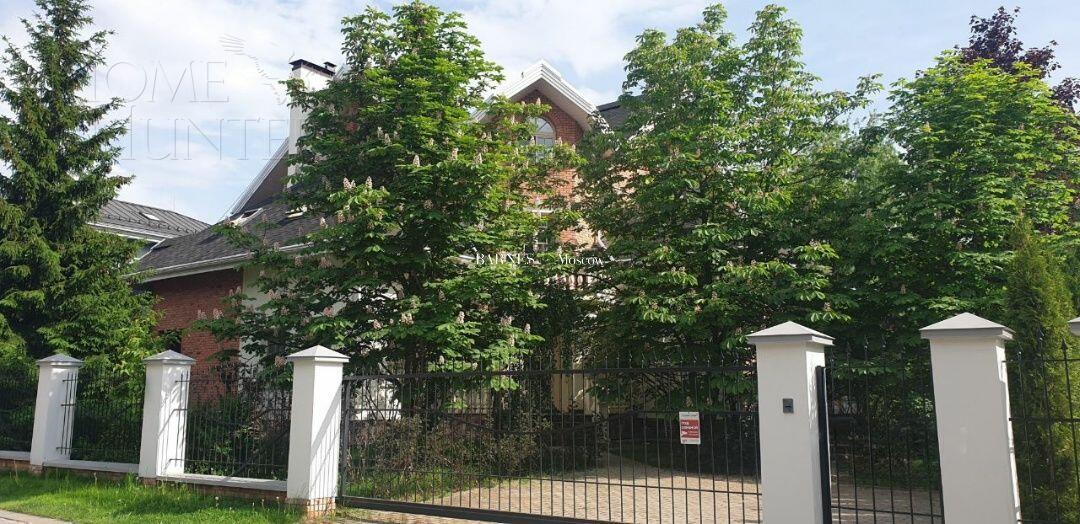2-этажный коттедж 550 м² с отделкой