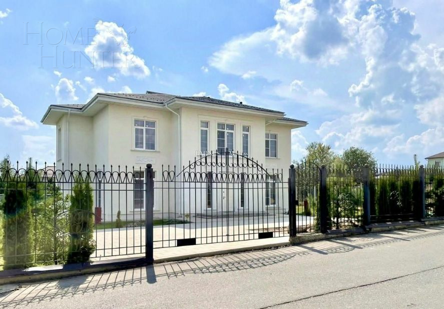 2-этажный коттедж 436 м² с отделкой