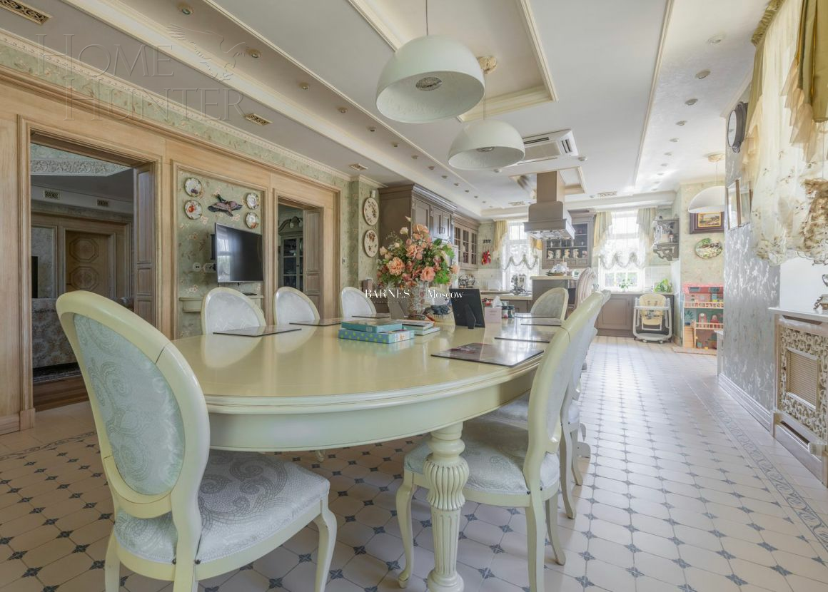 2-этажный коттедж 612 м² с отделкой