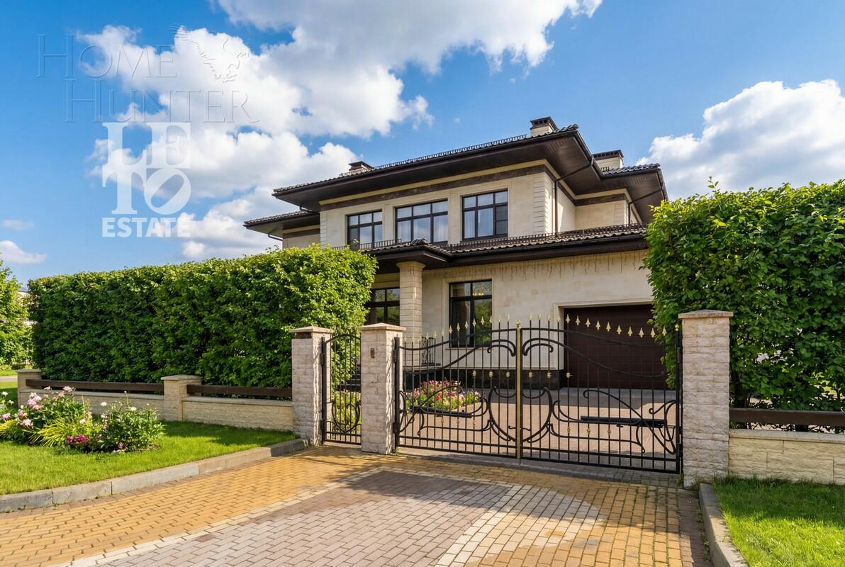 2-этажный коттедж 650 м² с отделкой