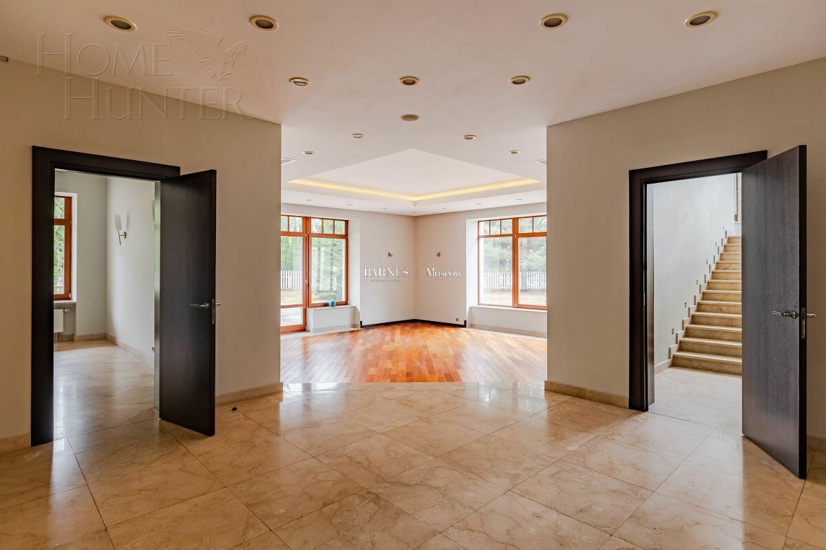2-этажный коттедж 402.8 м² с отделкой