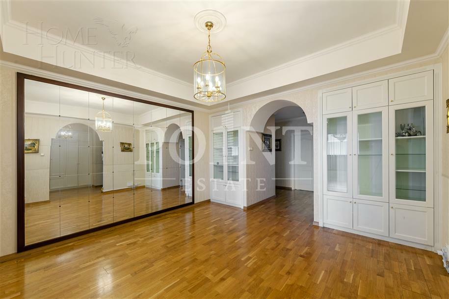 5-КОМН. КВАРТИРА С ОТДЕЛКОЙ 240 М² НА 14 ЭТАЖЕ