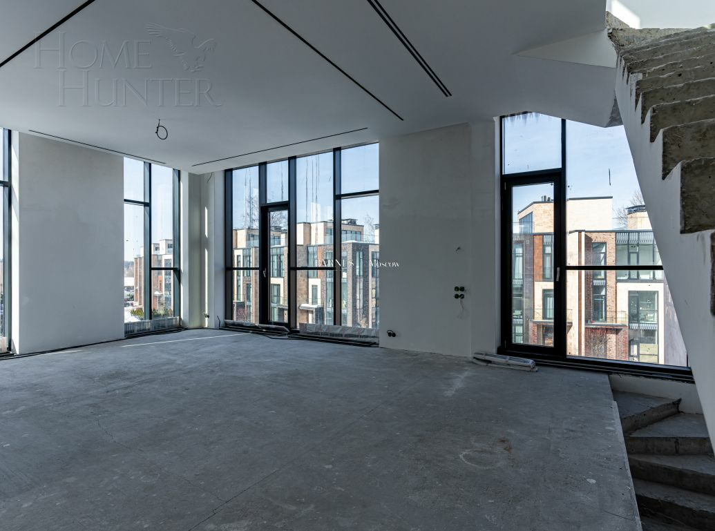 4-этажный таунхаус 311 м² без отделки