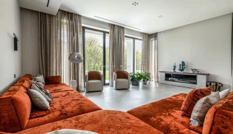 2-этажный коттедж 348.5 м² с отделкой