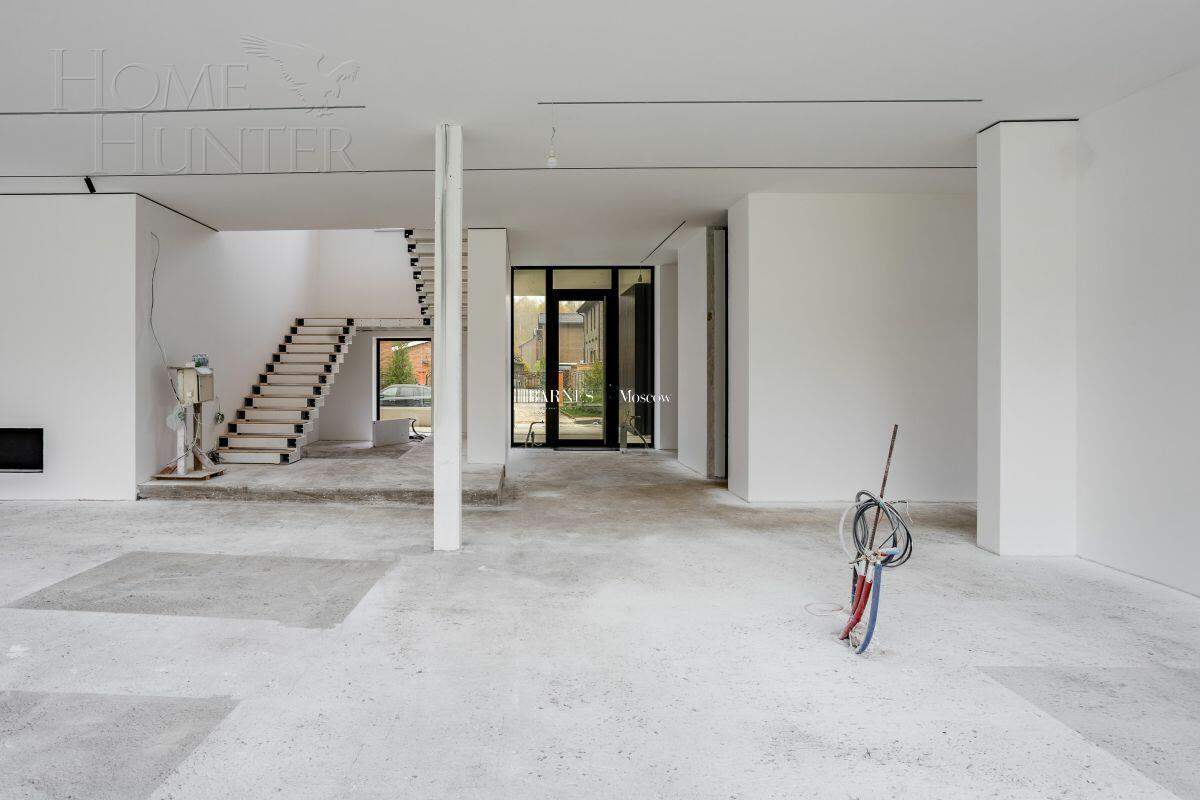 2-этажный коттедж 650 м² без отделки