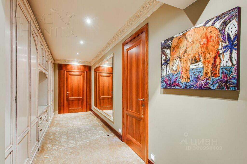 2-этажный коттедж 726 м² с отделкой