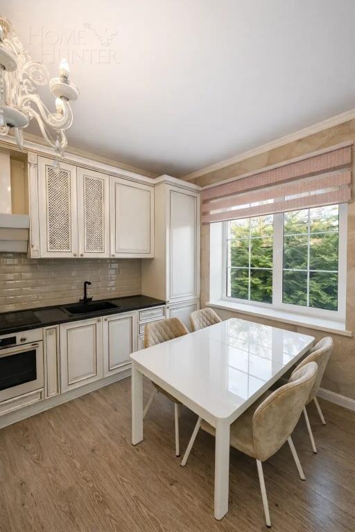 2-этажный коттедж 227 м² с отделкой