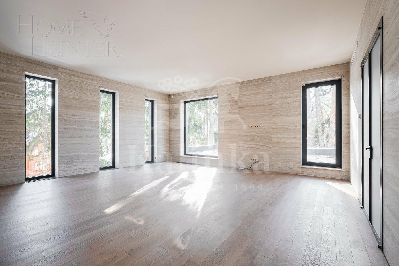 3-этажный коттедж 420 м² с отделкой