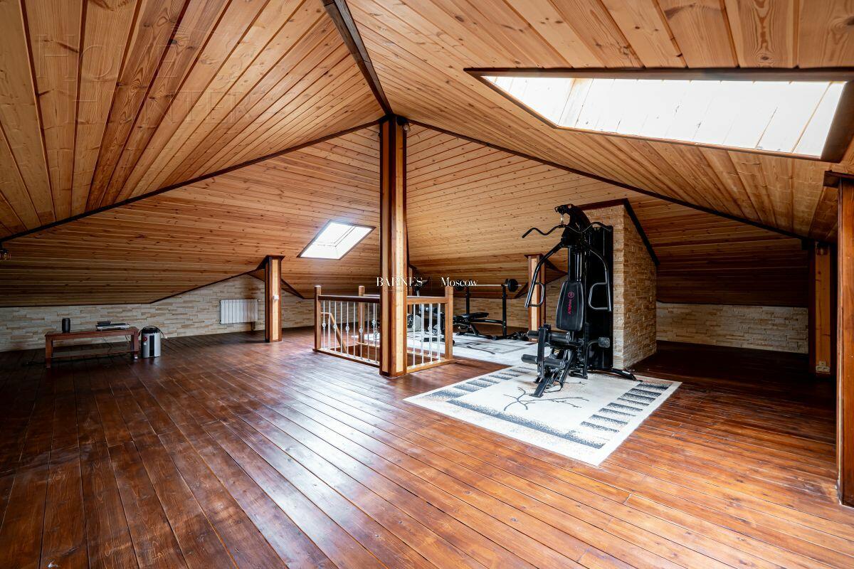 2-этажный коттедж 550 м² с отделкой