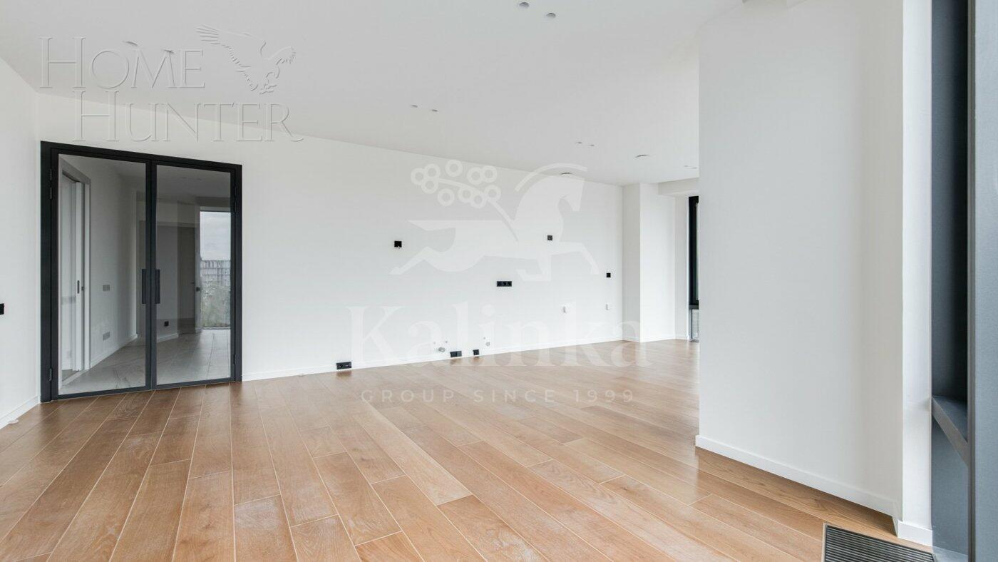 4-КОМН. КВАРТИРА С ОТДЕЛКОЙ 125.1 М² НА 8 ЭТАЖЕ