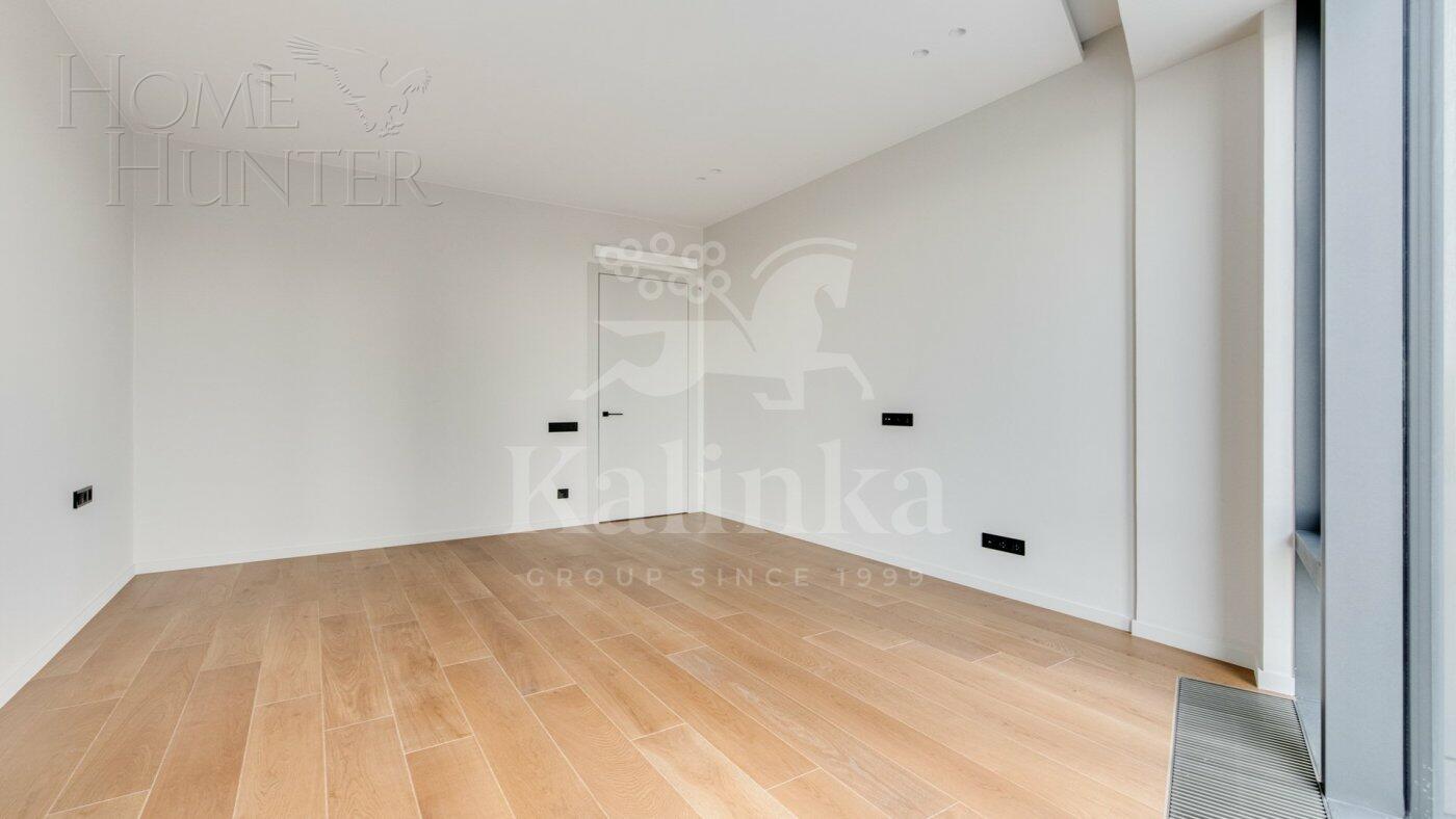 4-КОМН. КВАРТИРА С ОТДЕЛКОЙ 125.1 М² НА 8 ЭТАЖЕ