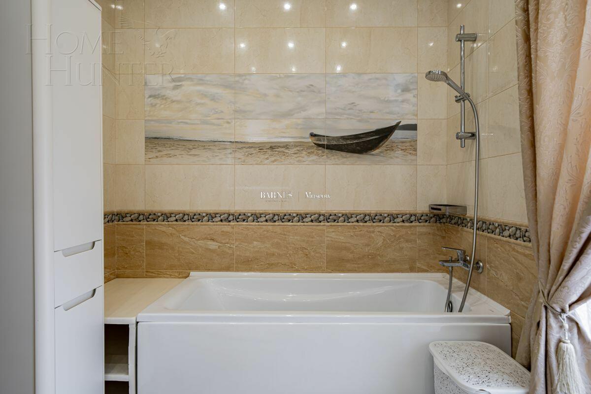 2-этажный коттедж 550 м² с отделкой