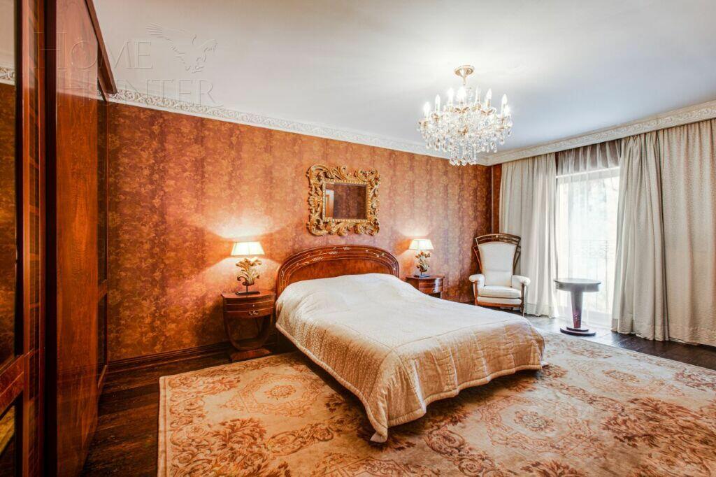 2-этажный коттедж 726 м² с отделкой