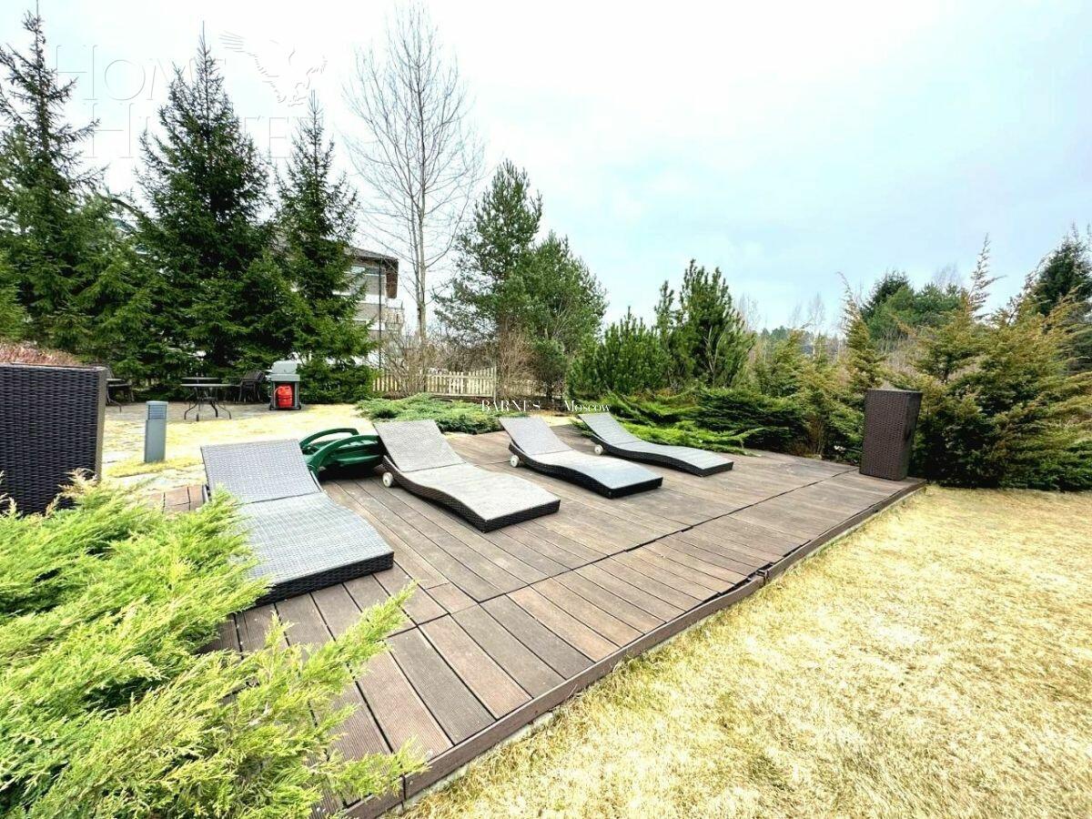 3-этажный коттедж 900 м² с отделкой