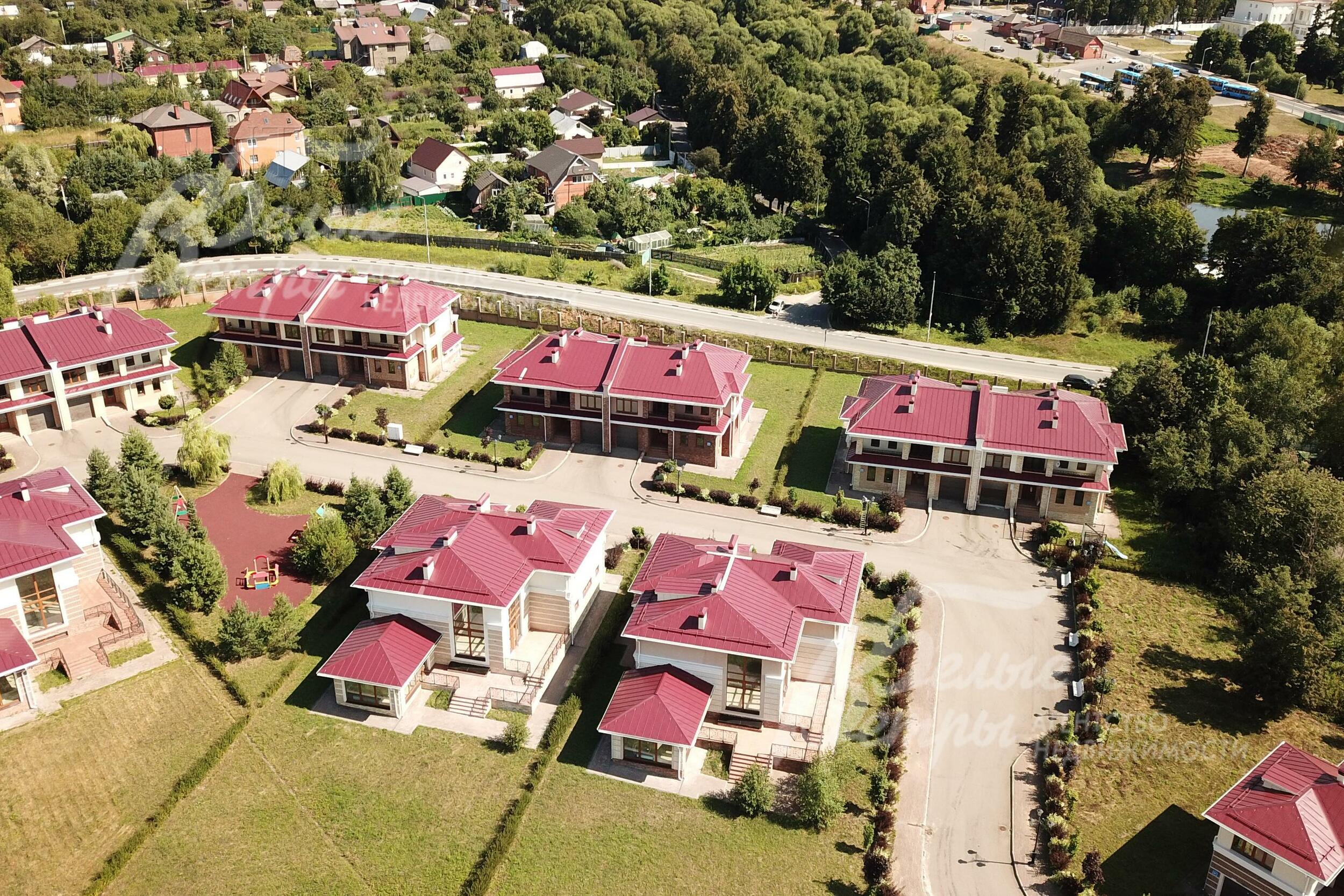 2-этажный таунхаус 435 м² без отделки