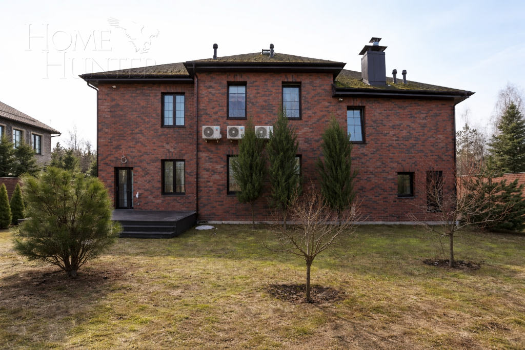 2-этажный коттедж 458 м² с отделкой