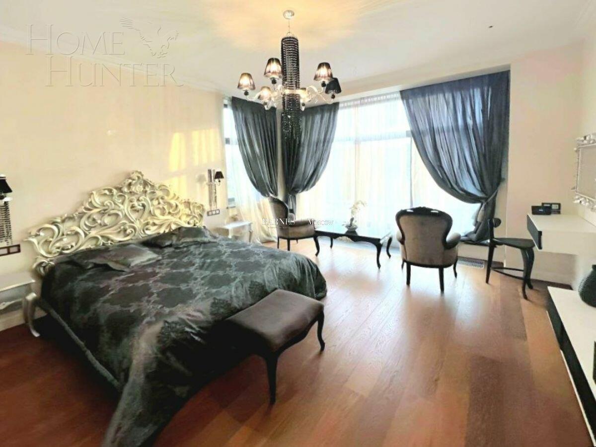 3-этажный коттедж 900 м² с отделкой
