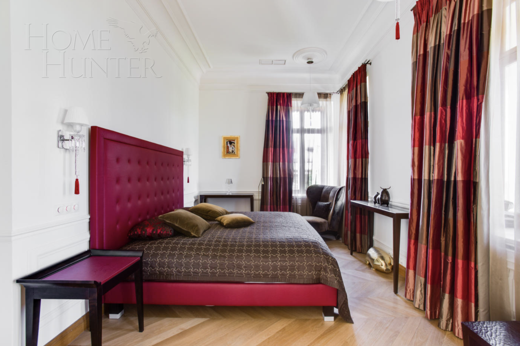 2-этажный коттедж 1 050 м² с отделкой