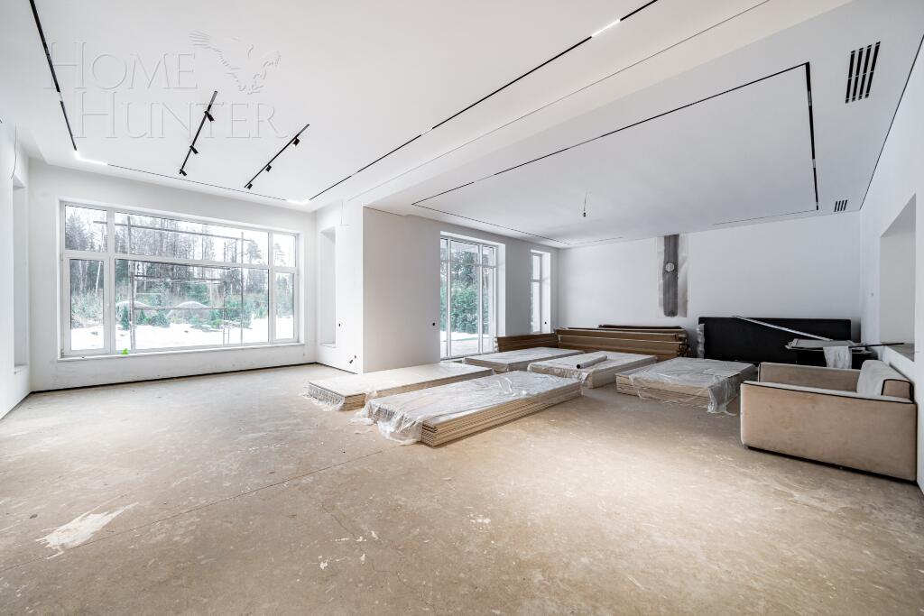 2-этажный коттедж 750 м² без отделки