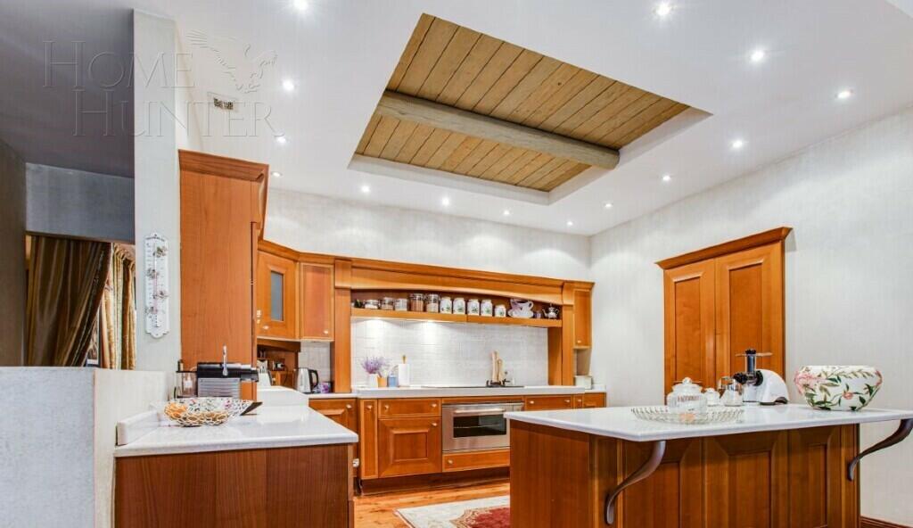 2-этажный коттедж 726 м² с отделкой