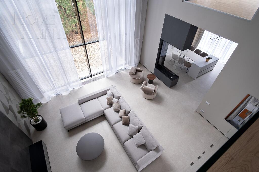 2-этажный коттедж 720 м² с отделкой