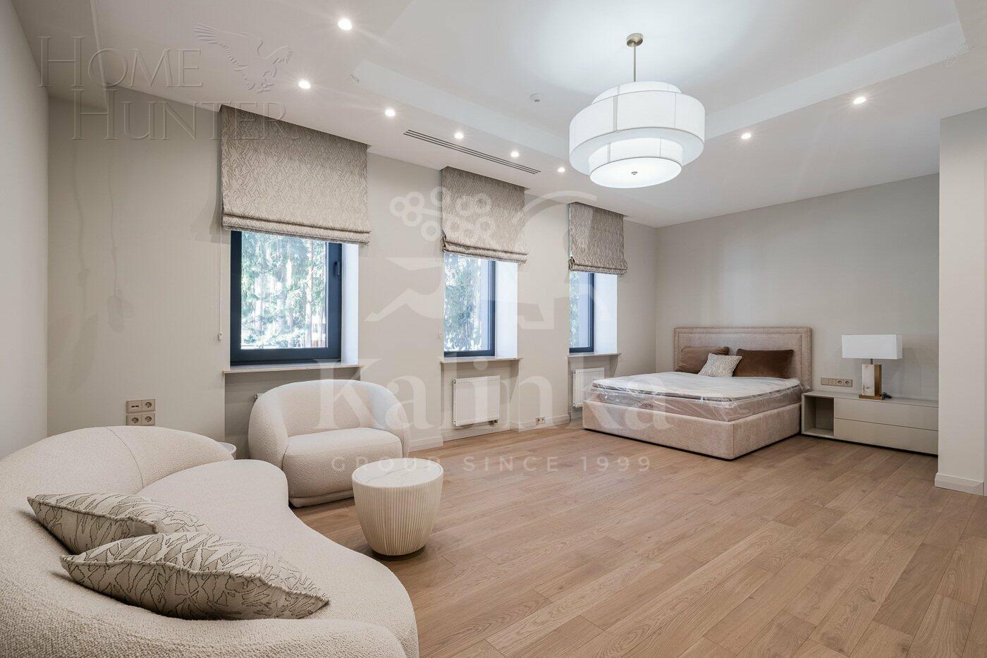 3-этажный коттедж 420 м² с отделкой