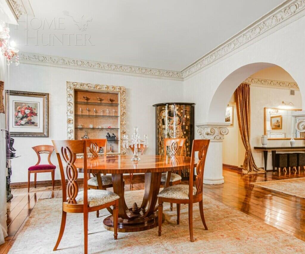 2-этажный коттедж 726 м² с отделкой